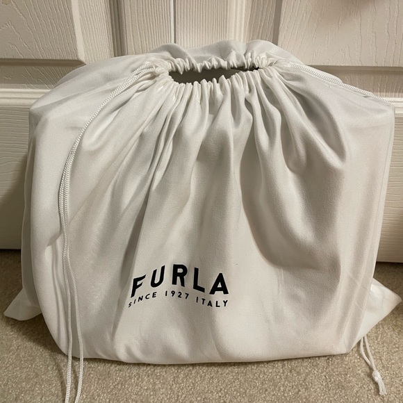Furla - Picture 5 of 5